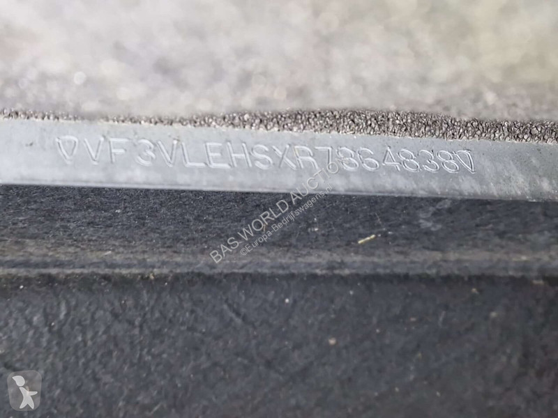 Užitkové vozidlo Peugeot 2.0 BlueHDi 145 EAT8...