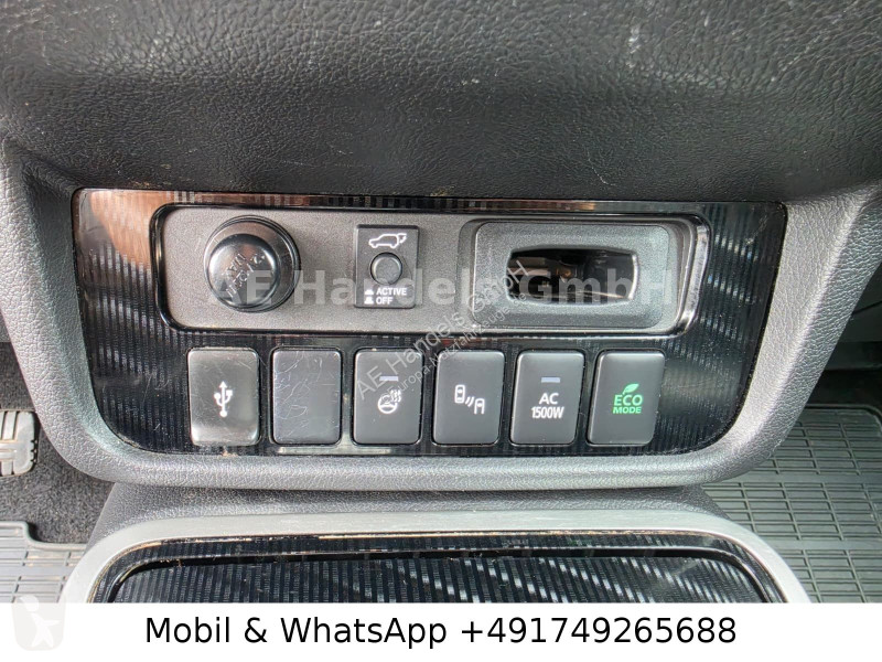 Užitkové vozidlo Mitsubishi PHEV Top...