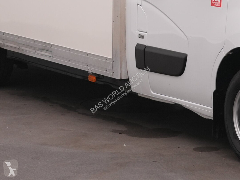 Furgoneta Renault 145PK