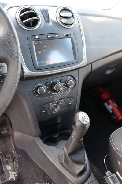 Haszongépjármű Dacia