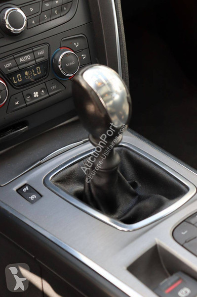 Haszongépjármű Renault  latitude