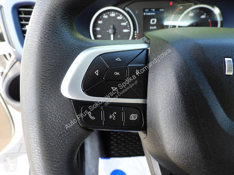 Veículo utilitário Iveco 35S14 DAILY