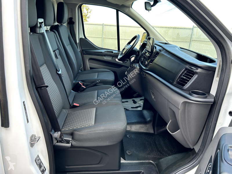 Véhicule utilitaire Ford 300 L1H1 2.0 Ecoblue...