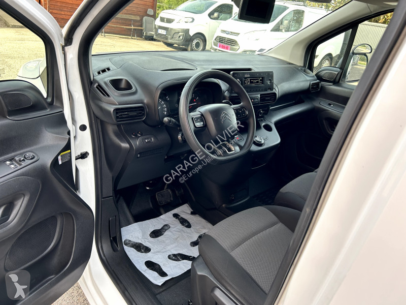 Véhicule utilitaire Citroën XL 950KG 1.5...