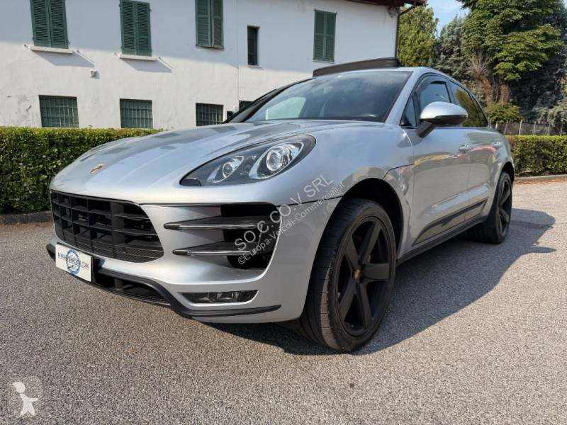 Véhicule utilitaire Porsche