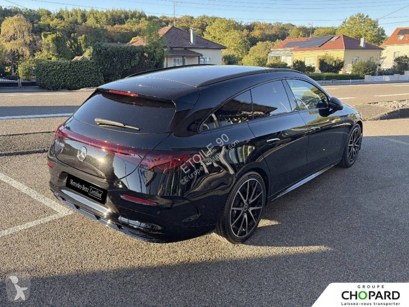 Véhicule utilitaire Mercedes CLA Shooting Brake...