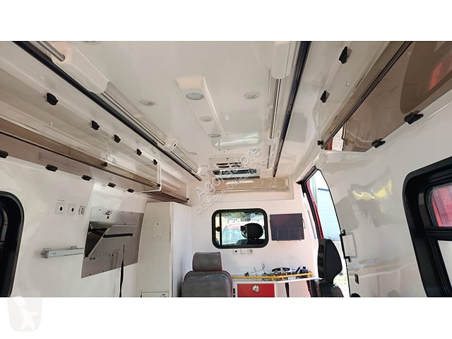 Коммерческий автомобиль Renault MASTER