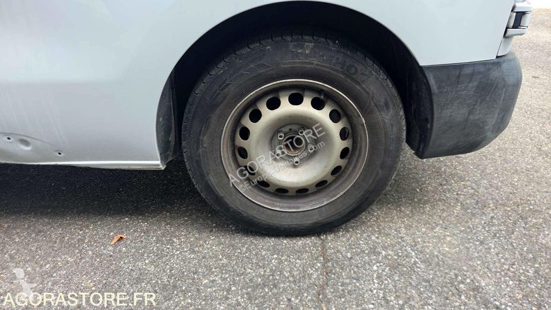 Samochód dostawczy Peugeot EXPERT