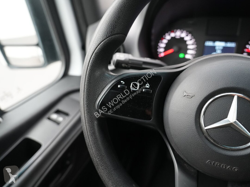 Autoutilitară Mercedes 311 CDI
