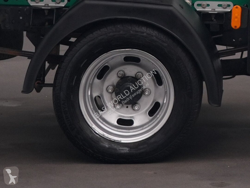 عربة نفعية Iveco 35C18
