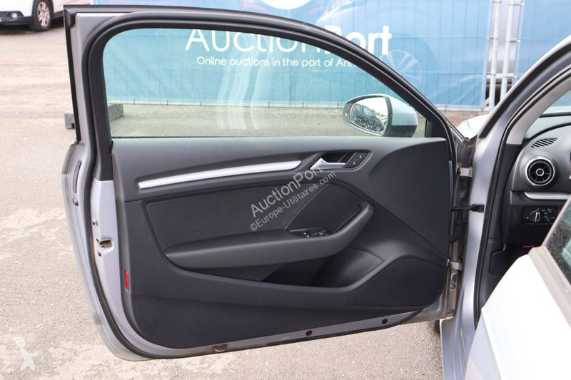 Furgoneta Audi