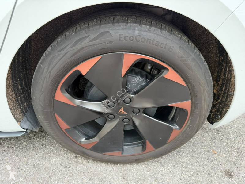 Лекотоварен автомобил Cupra