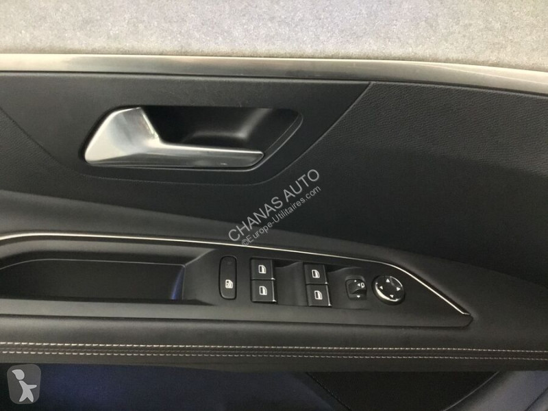 Autoutilitară Peugeot 1.5 BlueHDi 130 GT EAT8
