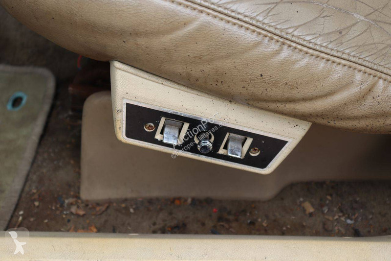 Véhicule utilitaire Jeep Limited