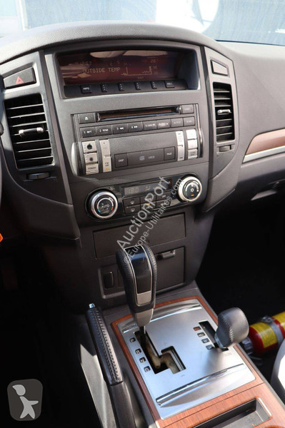 Véhicule utilitaire Mitsubishi