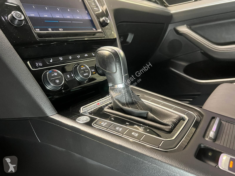 Véhicule utilitaire Volkswagen Variant R-Line...