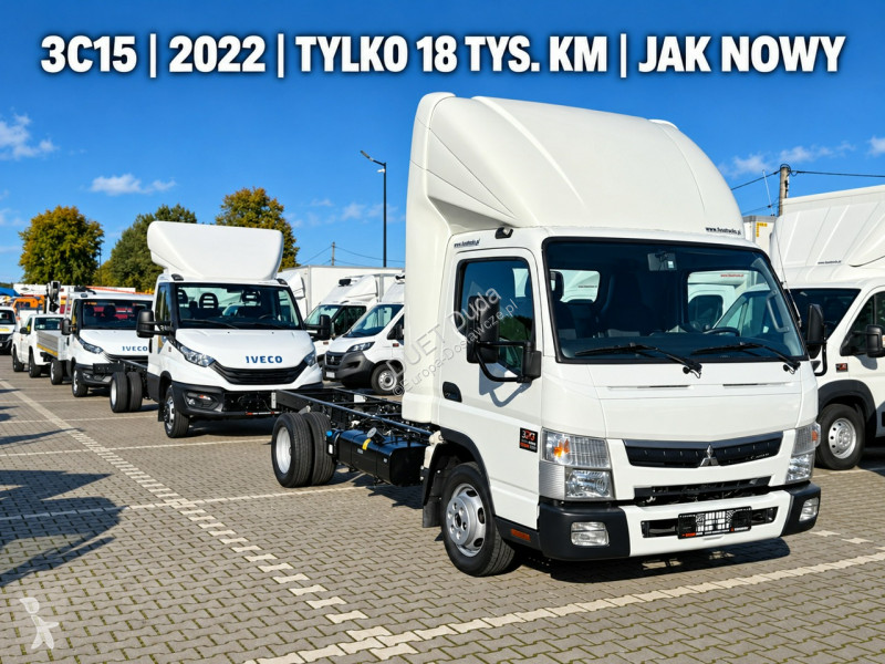 Mitsubishi Fuso van