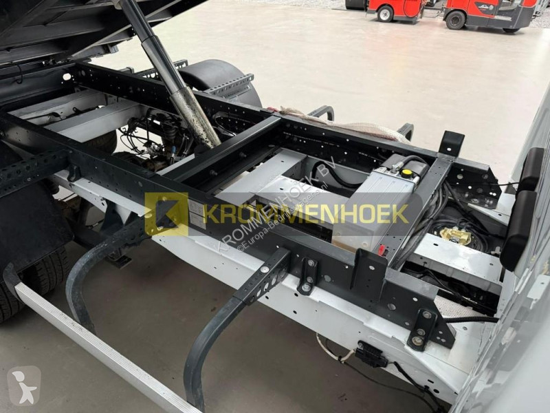 Ford P350 L2 Tipper van