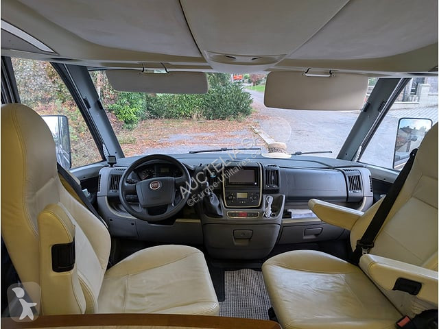 Bürstner Elegance I 900 van