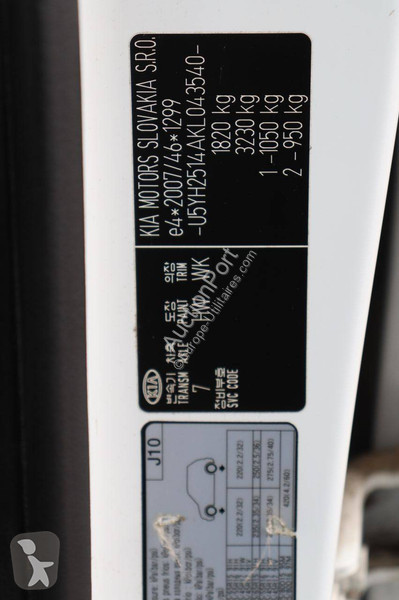 KIA  cee'd van