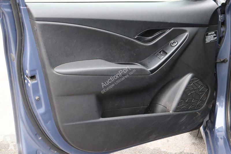 Hyundai ix20 van