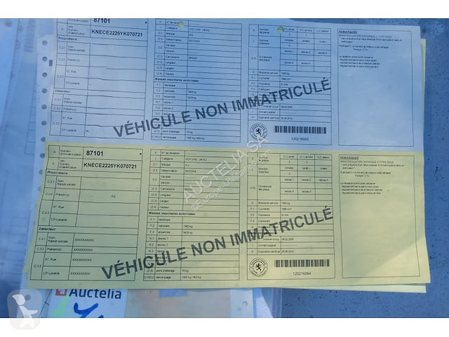 KIA Retona van