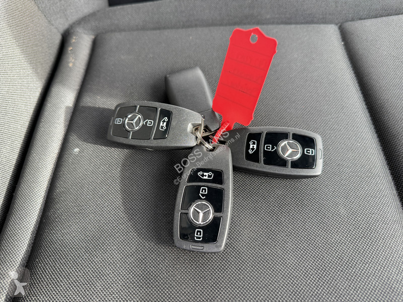 Bedrijfswagen Mercedes 215 1.9 CDI Automaat...