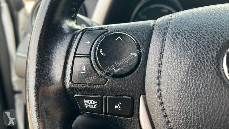 Toyota (HYBRID / AUTOMATIC GEARBOX / BOITE AUTO...