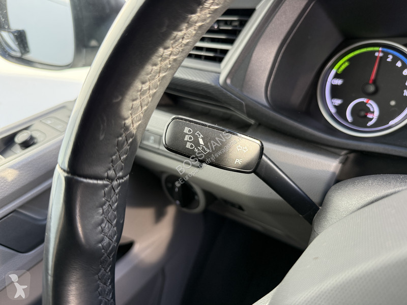 Varevogn Volkswagen 37,3kWh 113PK L2H1...