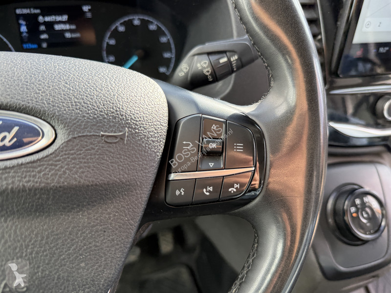 Véhicule utilitaire Ford E
