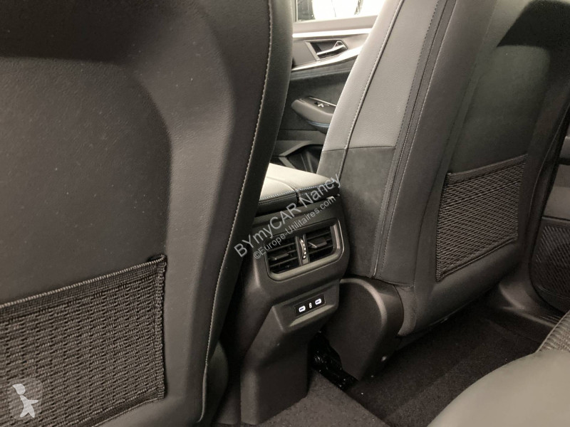 Veicolo commerciale Renault Austral E-Tech full...