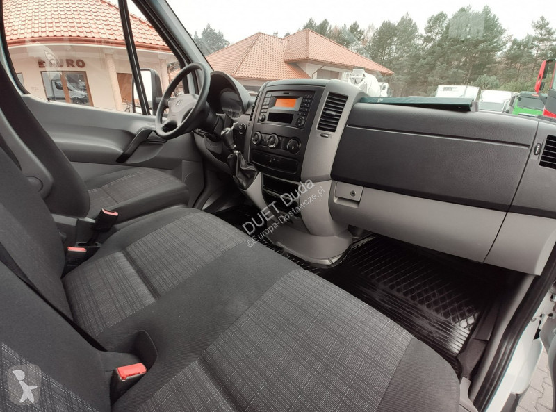 Autoutilitară Mercedes