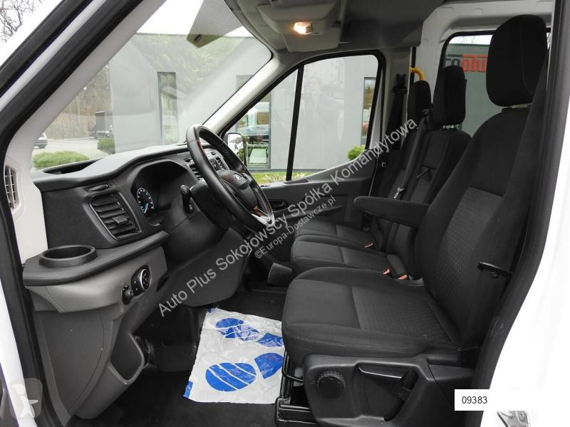 Véhicule utilitaire Ford TRANSIT FURGON...