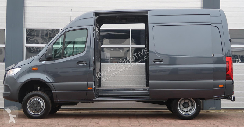Véhicule utilitaire Mercedes 519 CDI L2H2 4X4...