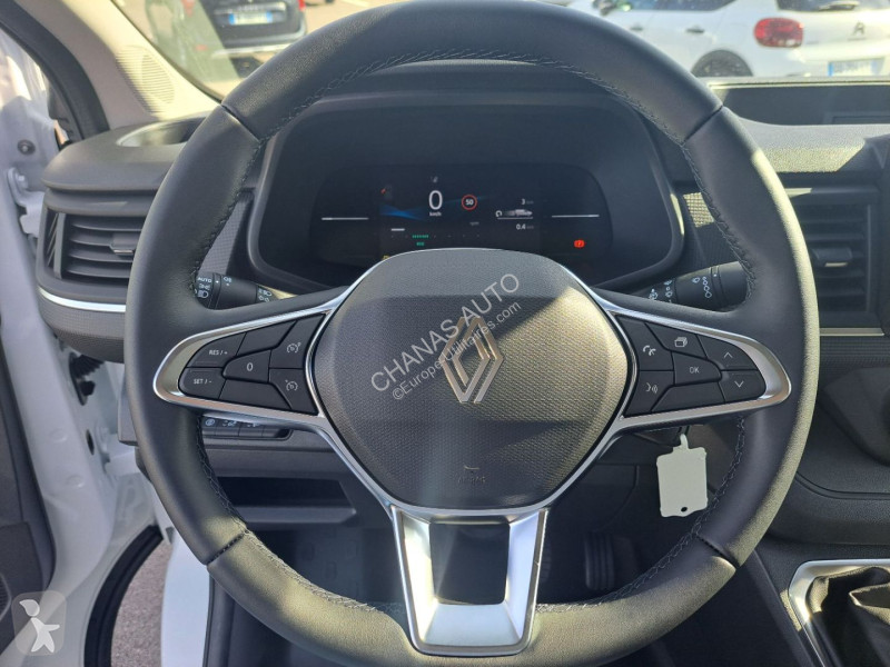 Veicolo commerciale Renault L2H2 3T BLUE DCI...