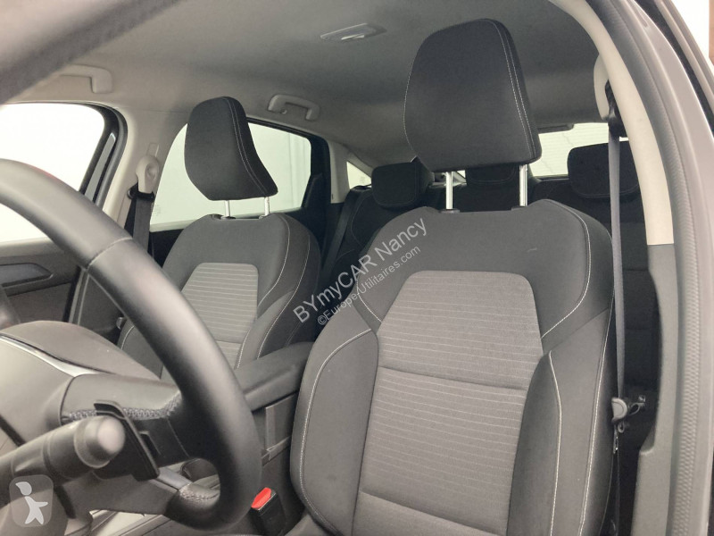 Autoutilitară Renault Arkana mild hybrid 140...