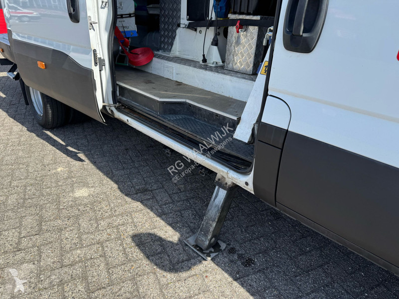 Nyttofordon Iveco 2 persoonslift, 15 meter...