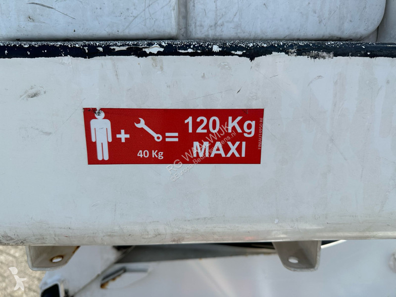 Véhicule utilitaire Iveco 35S14 APK 10-07-2026...