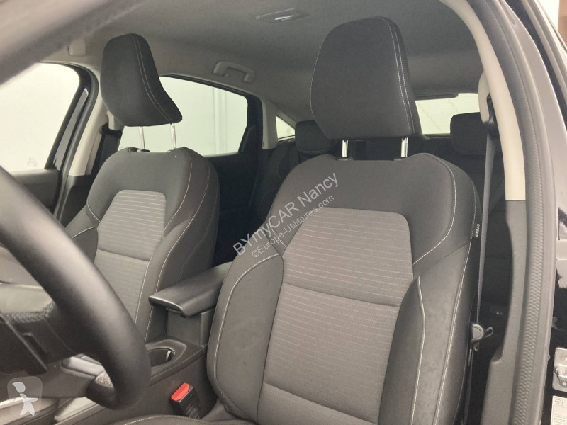 Autoutilitară Renault Arkana mild hybrid 140...