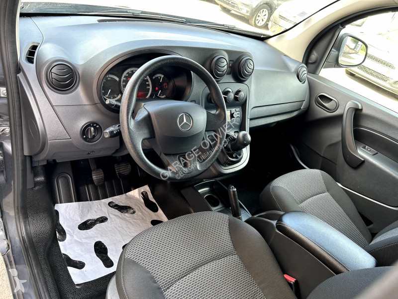 Veicolo commerciale Mercedes Compact 109 1.5...