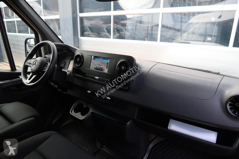 Bedrijfswagen Mercedes 317 1.9 CDI L2H2 AUT/...