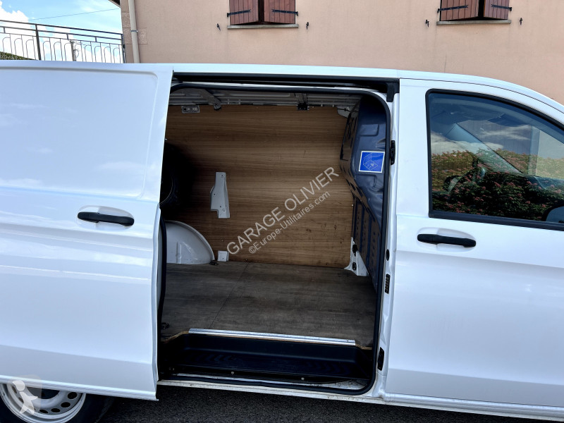 Furgoneta Mercedes Vito Compact 3200  163CH Pro