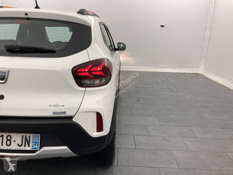 Užitkové vozidlo Dacia Spring Achat Intégral