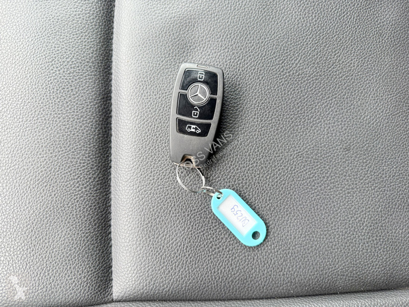 Autoutilitară Mercedes 319 1.9 CDI Automaat...