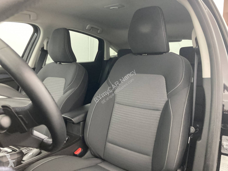 Autoutilitară Renault Arkana mild hybrid 140...