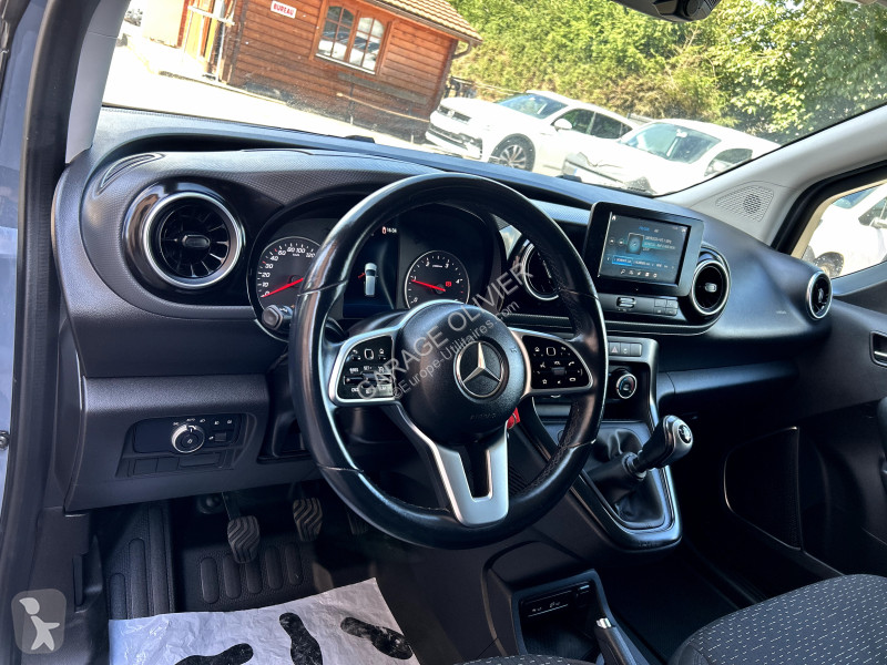 Užitkové vozidlo Mercedes Long 112 1.5 CDI 115 Pro