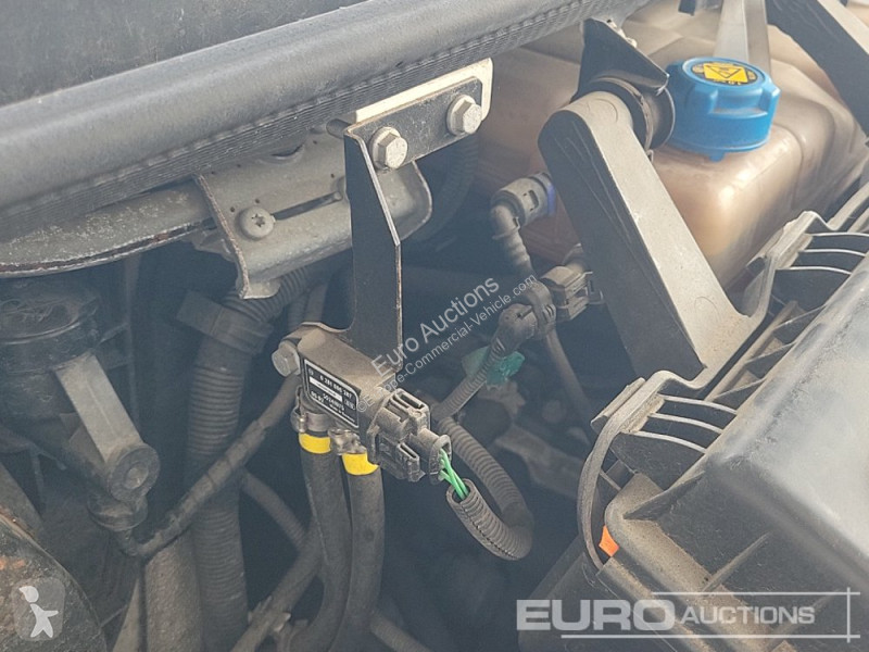 Furgoneta Iveco 35S11
