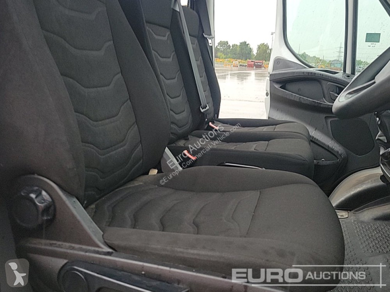 Furgoneta Iveco 35S11