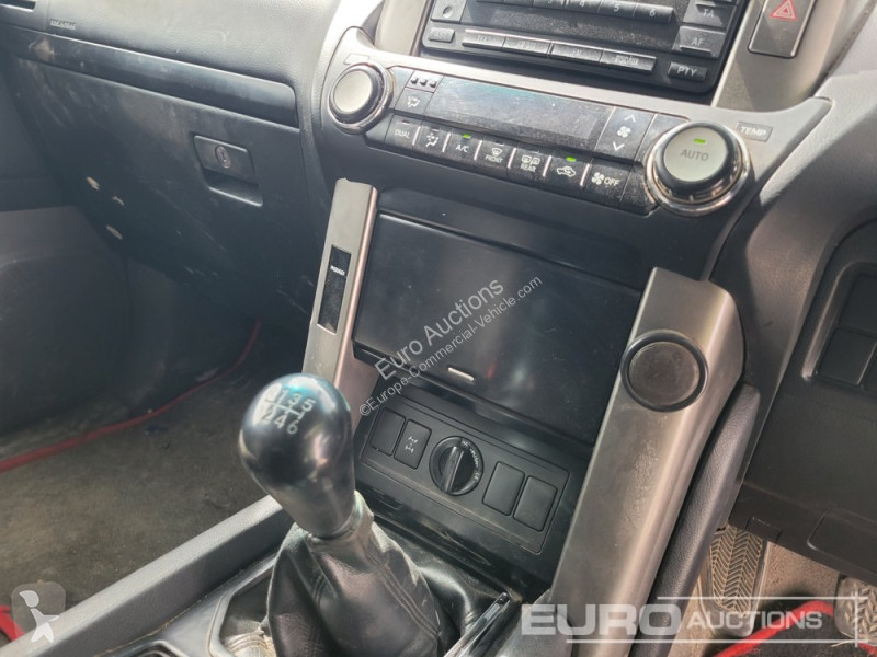 Furgoneta Toyota Landcruiser