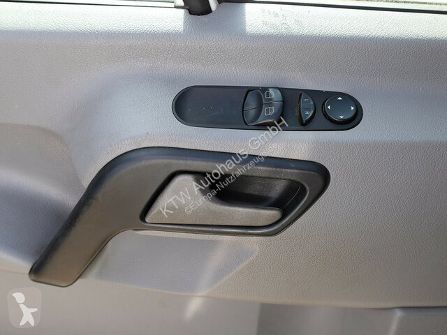 Véhicule utilitaire Mercedes 316CDI...
